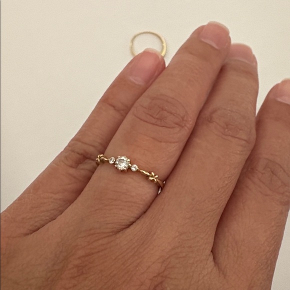 10k gold rings (size 4) - Picture 3 of 8